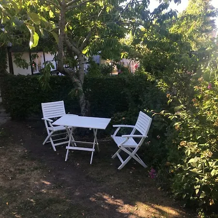 Badhuset, * Ballen (Samso)